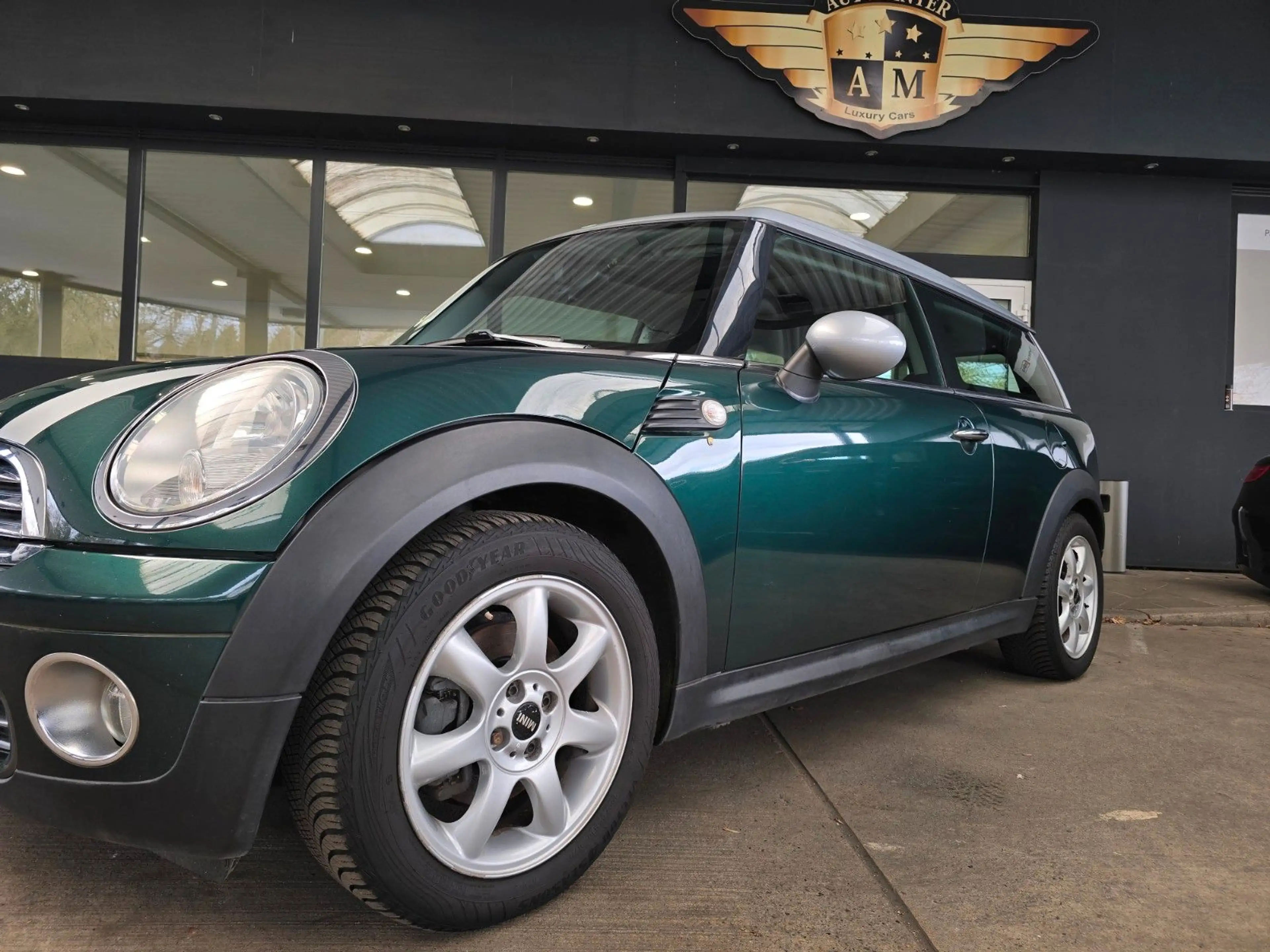MINI Cooper Clubman LEDER/Schiebedach/SZH/Brit-Green — photo 5