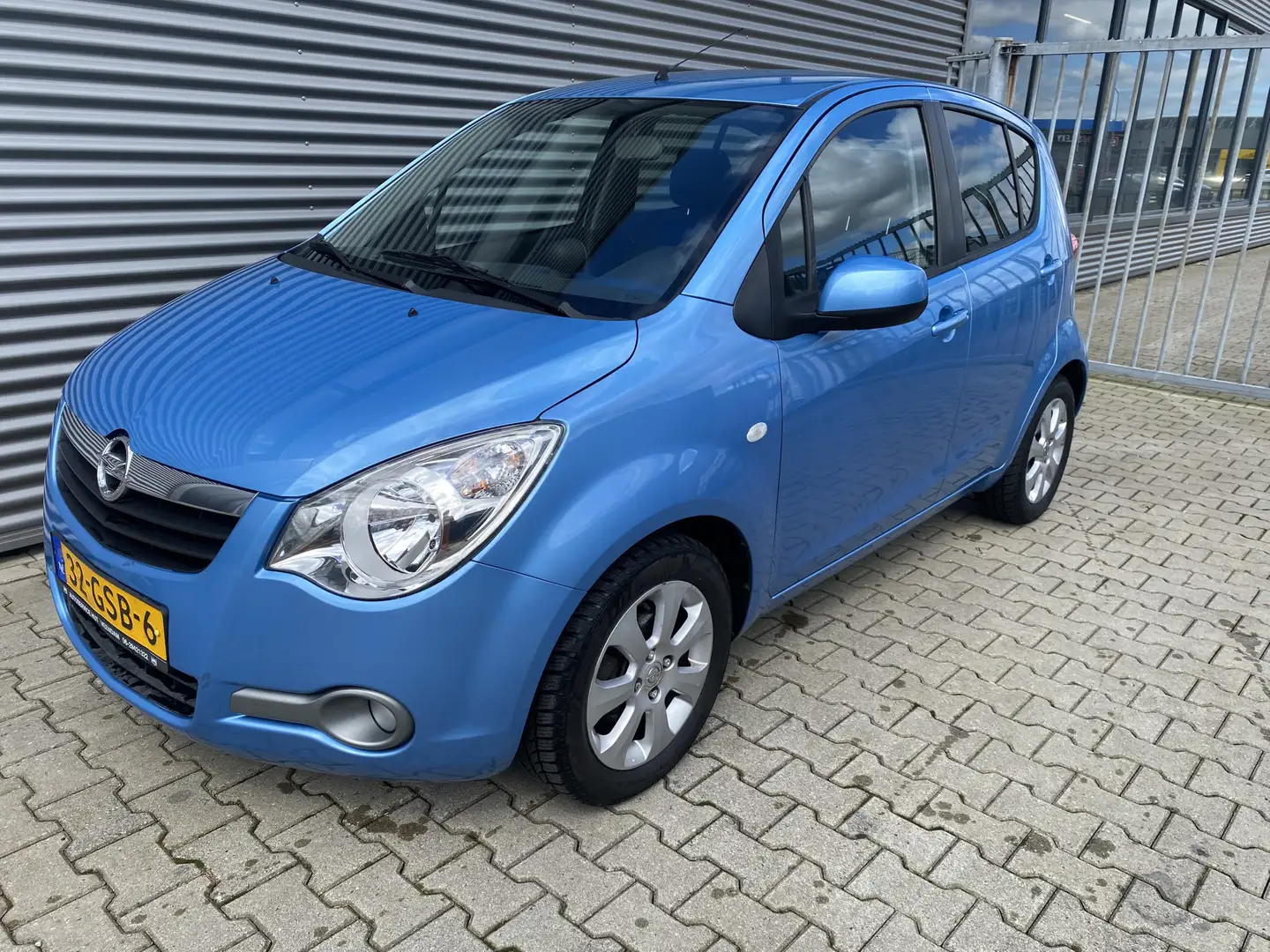 Opel Agila 1.0 Enjoy Nieuwe Apk 83.000 km nap Blauw - 2