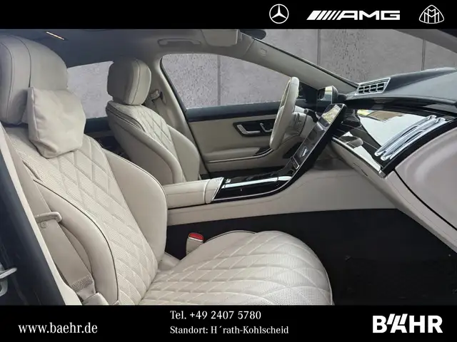 Mercedes-Benz S-Class view 5