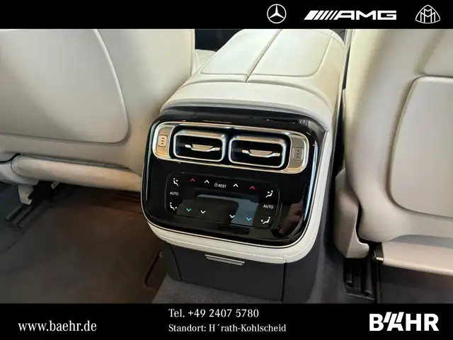 Mercedes-Benz S-Class view 13