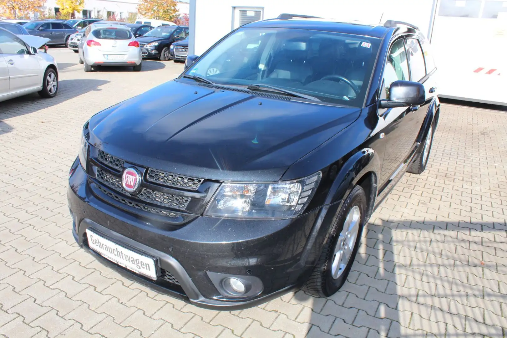 Fiat Freemont Black Code AWD 7 Sitze Schwarz - 1