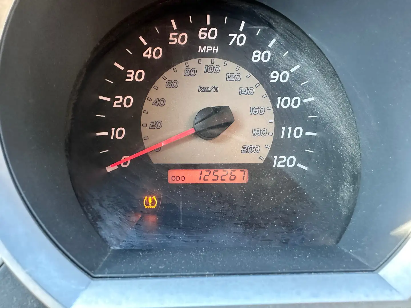 Toyota Tacoma Silber - 2