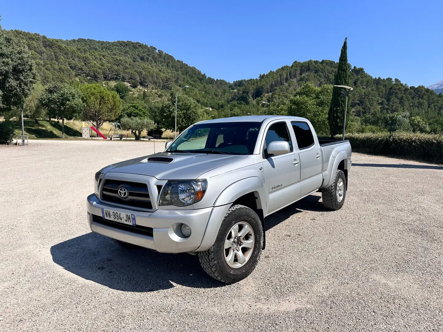 Toyota Tacoma Silber - 1