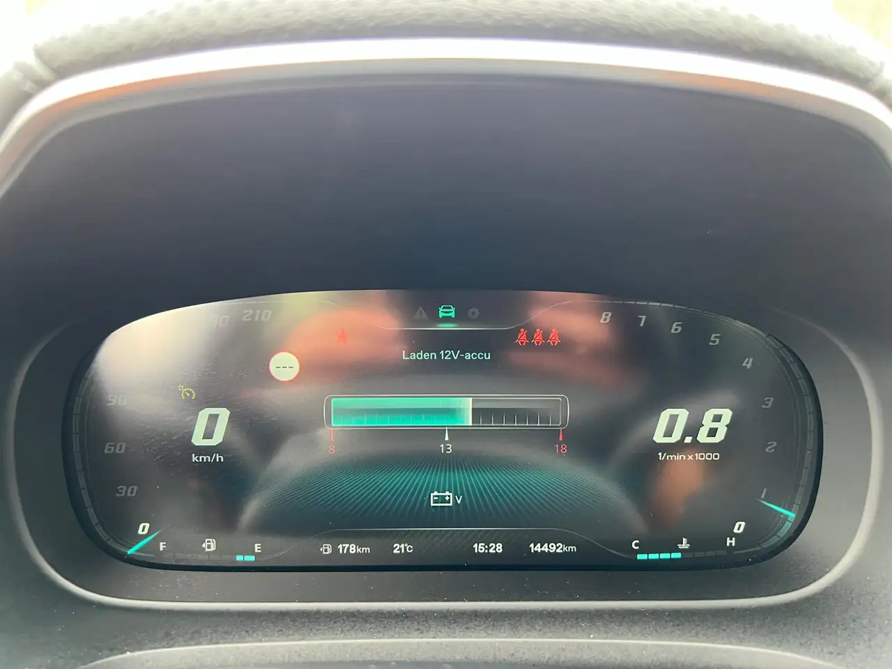 MG HS 1.5 T-GDi Luxury*LEDER*CAMERA*APPLE-CARPLAY*LED*, миниатюра 18