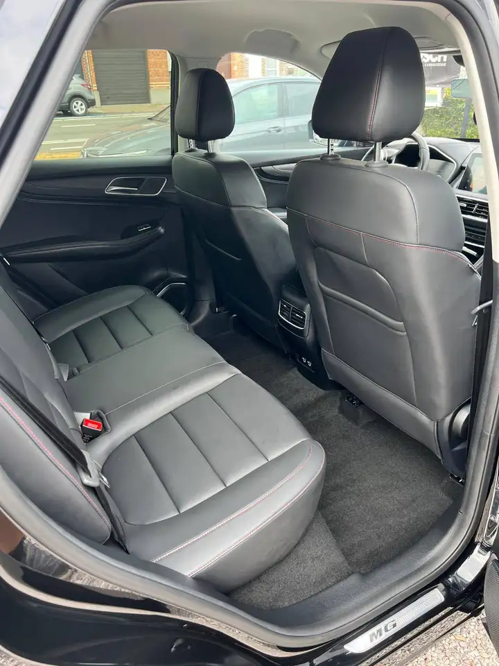 MG HS 1.5 T-GDi Luxury*LEDER*CAMERA*APPLE-CARPLAY*LED*, миниатюра 10