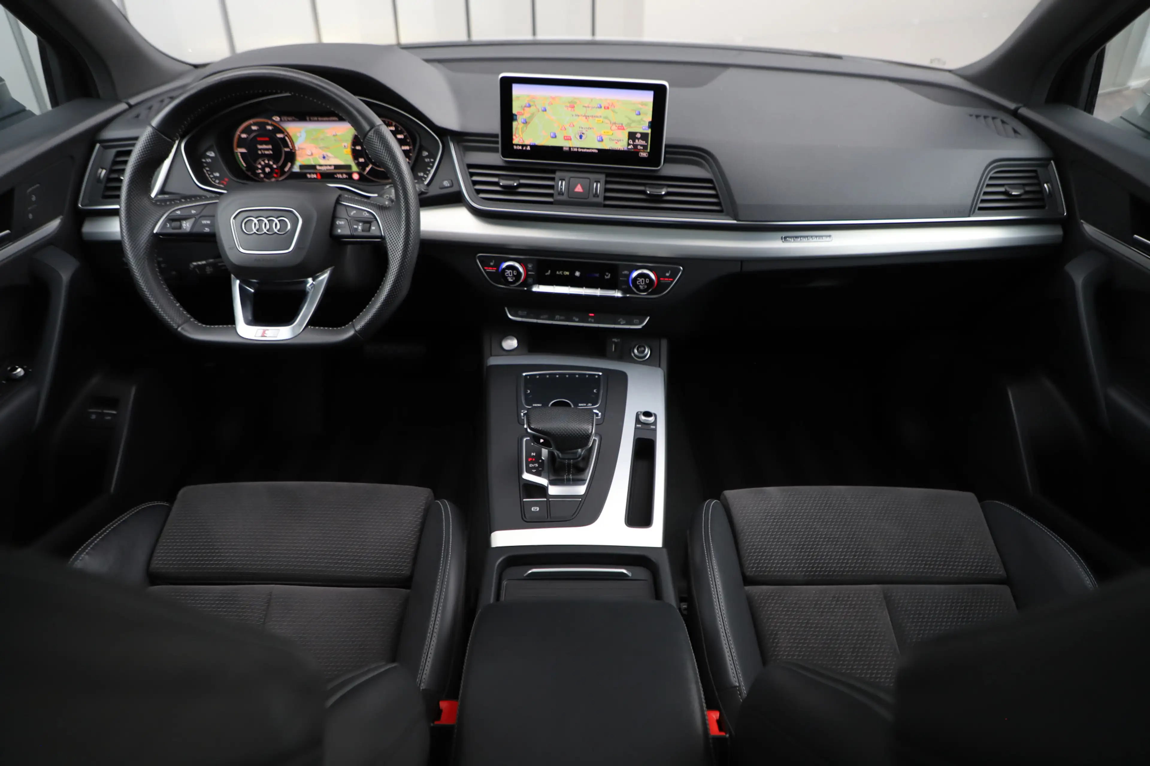 Audi Q5 55 TFSI e quattro Competition | 367PK | Luchtverin — photo 4