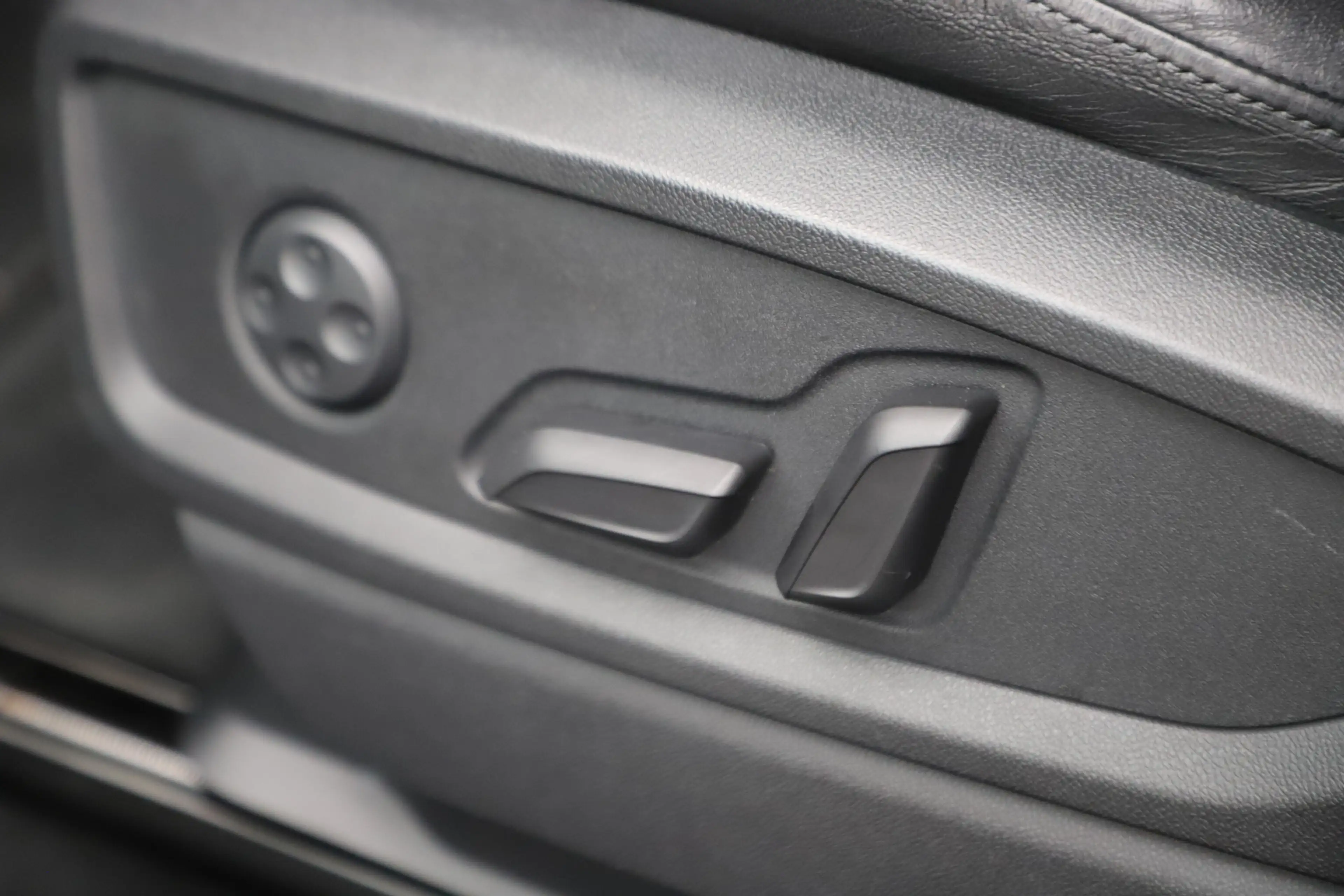 Audi Q5 55 TFSI e quattro Competition | 367PK | Luchtverin — photo 26