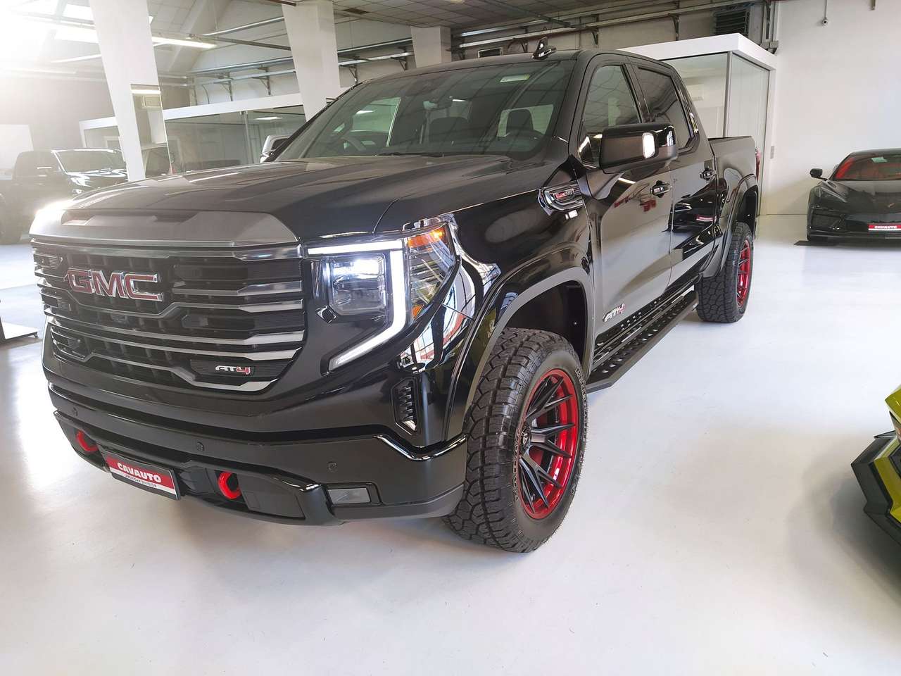 GMC Sierra SIERRA AT4 CREW CAB 6.2L V8 AT10