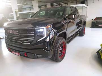 SIERRA AT4 CREW CAB 6.2L V8 AT10