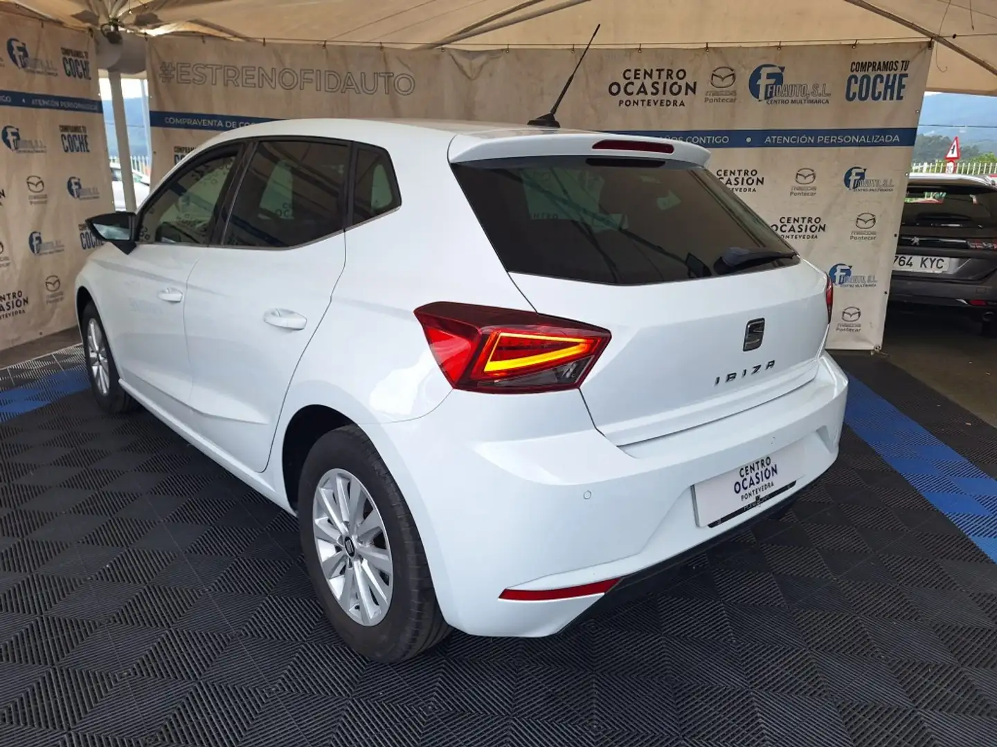SEAT Ibiza 1.0 TSI S&S Xcellence DSG7 110 Blanc - 2
