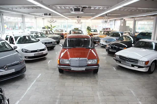 Mercedes-Benz 200 D W123 *H-Zulassung*