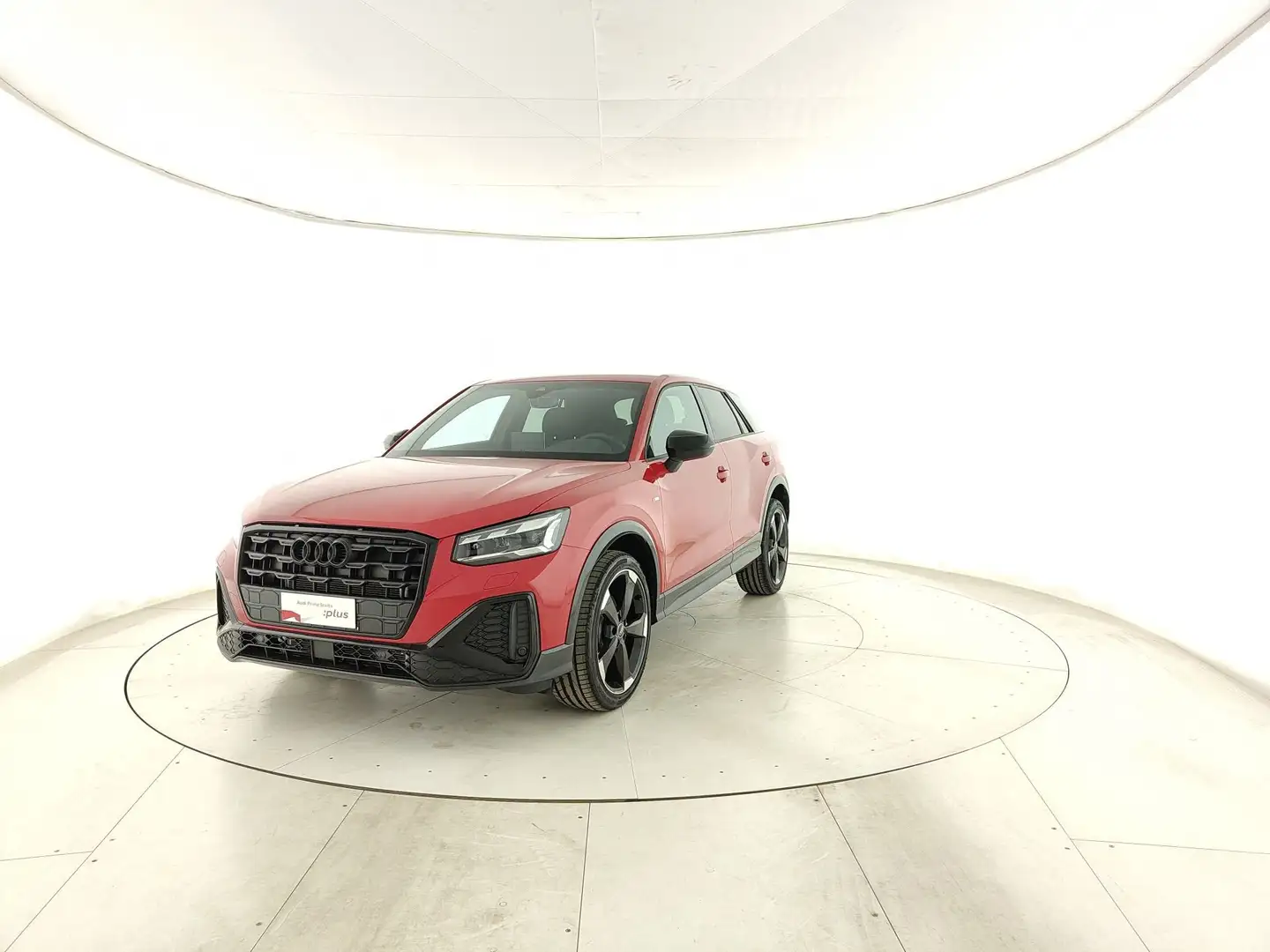 Audi Q2 30 TDI Identity Black - MATRIX+COMFORT Piros - 1