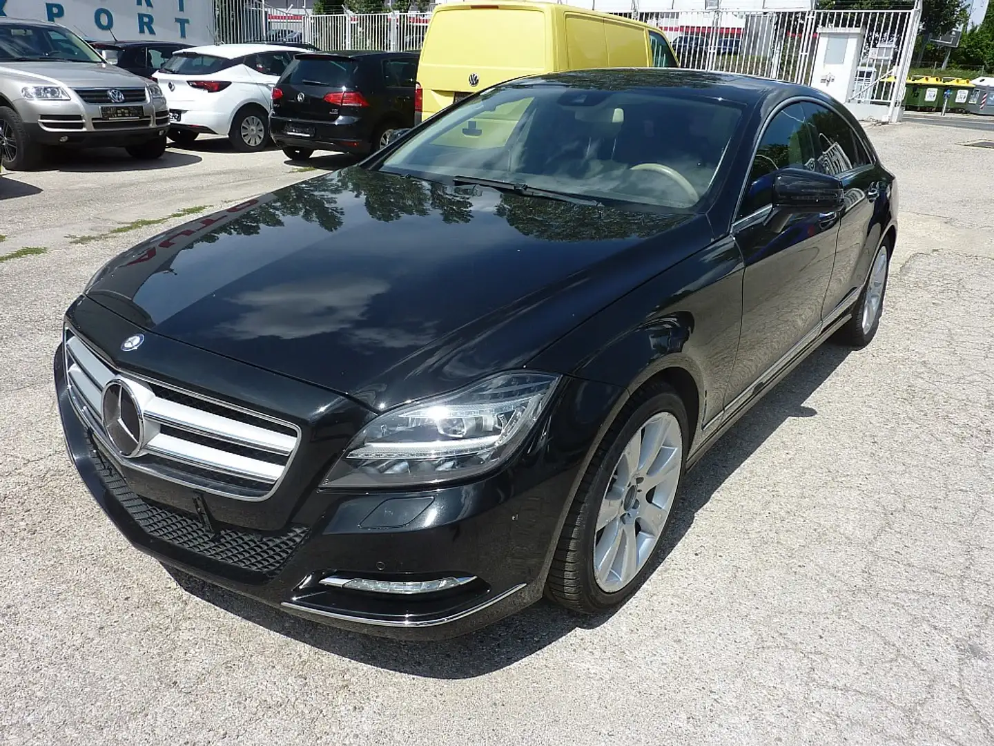 Mercedes-Benz CLS Negru - 1