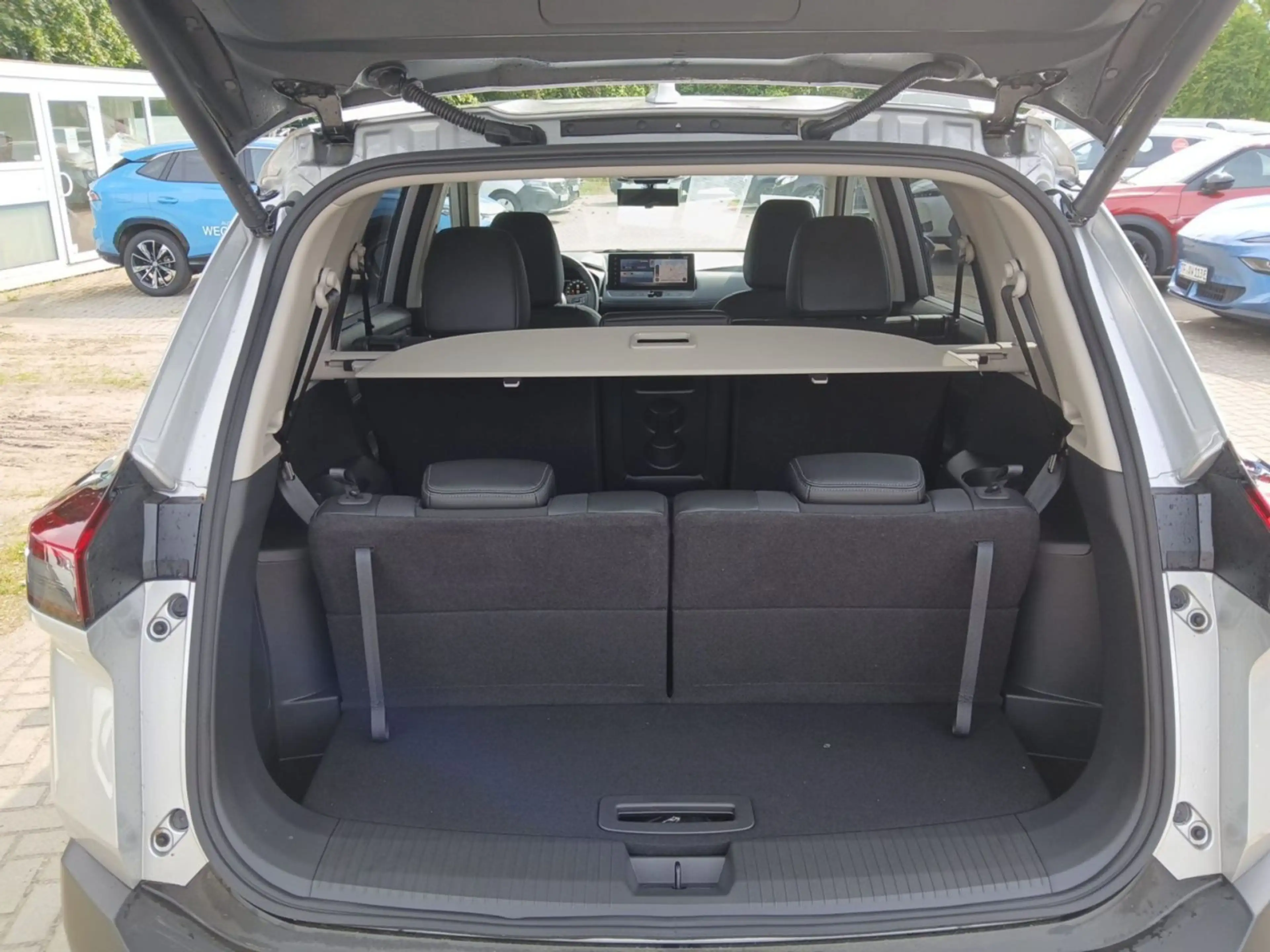 Nissan X-Trail X-TRAIL 1.5 VC-T e-4ORCE 213 PS SE — photo 12