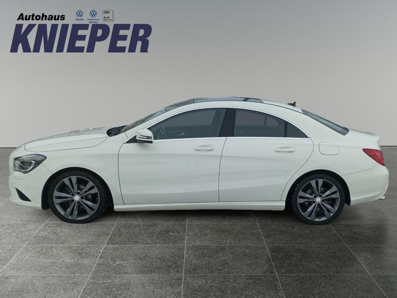 Mercedes-Benz CLA 180 — photo 13
