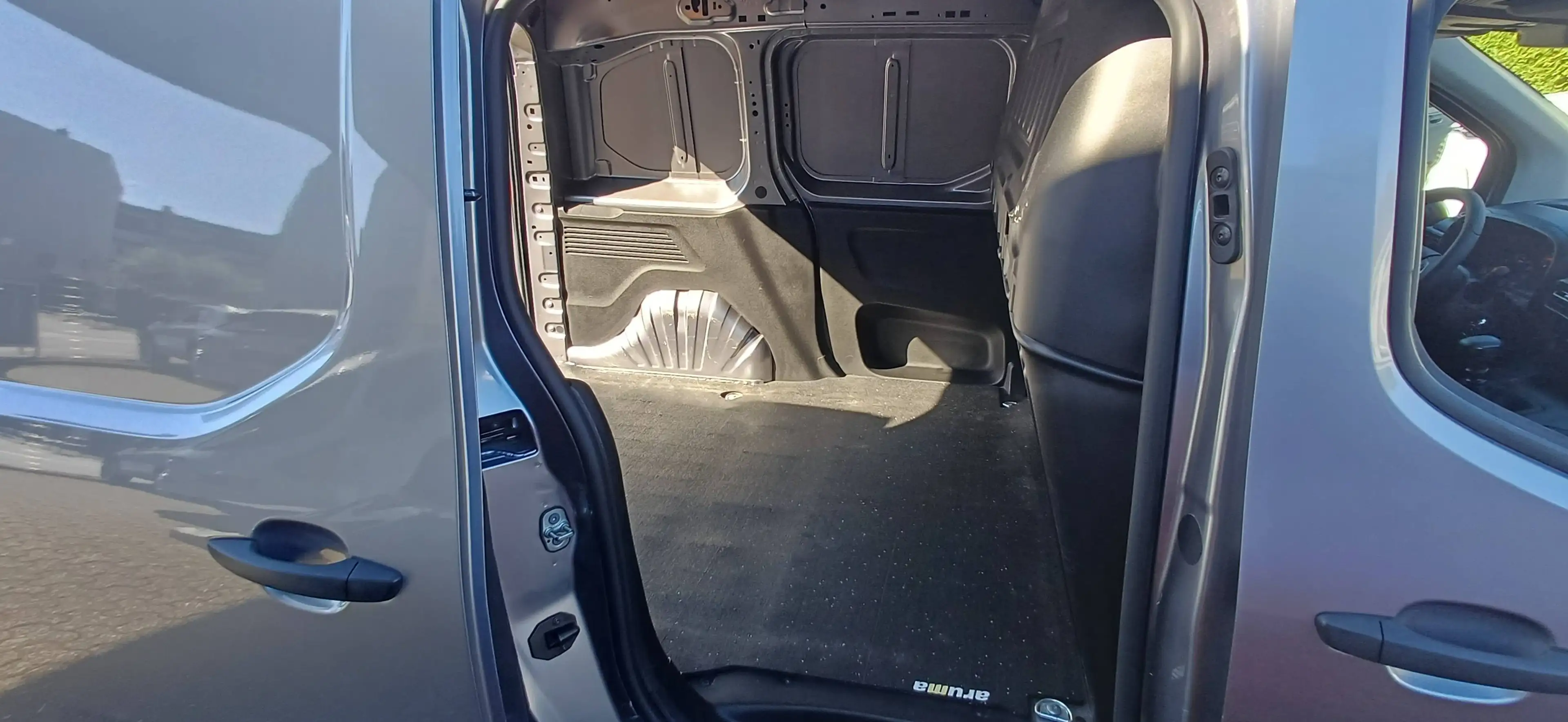 Opel Combo Combo Cargo-Klima-Navi-Sitz+Lenkradhzg-Grau Metallic-PDC — photo 14