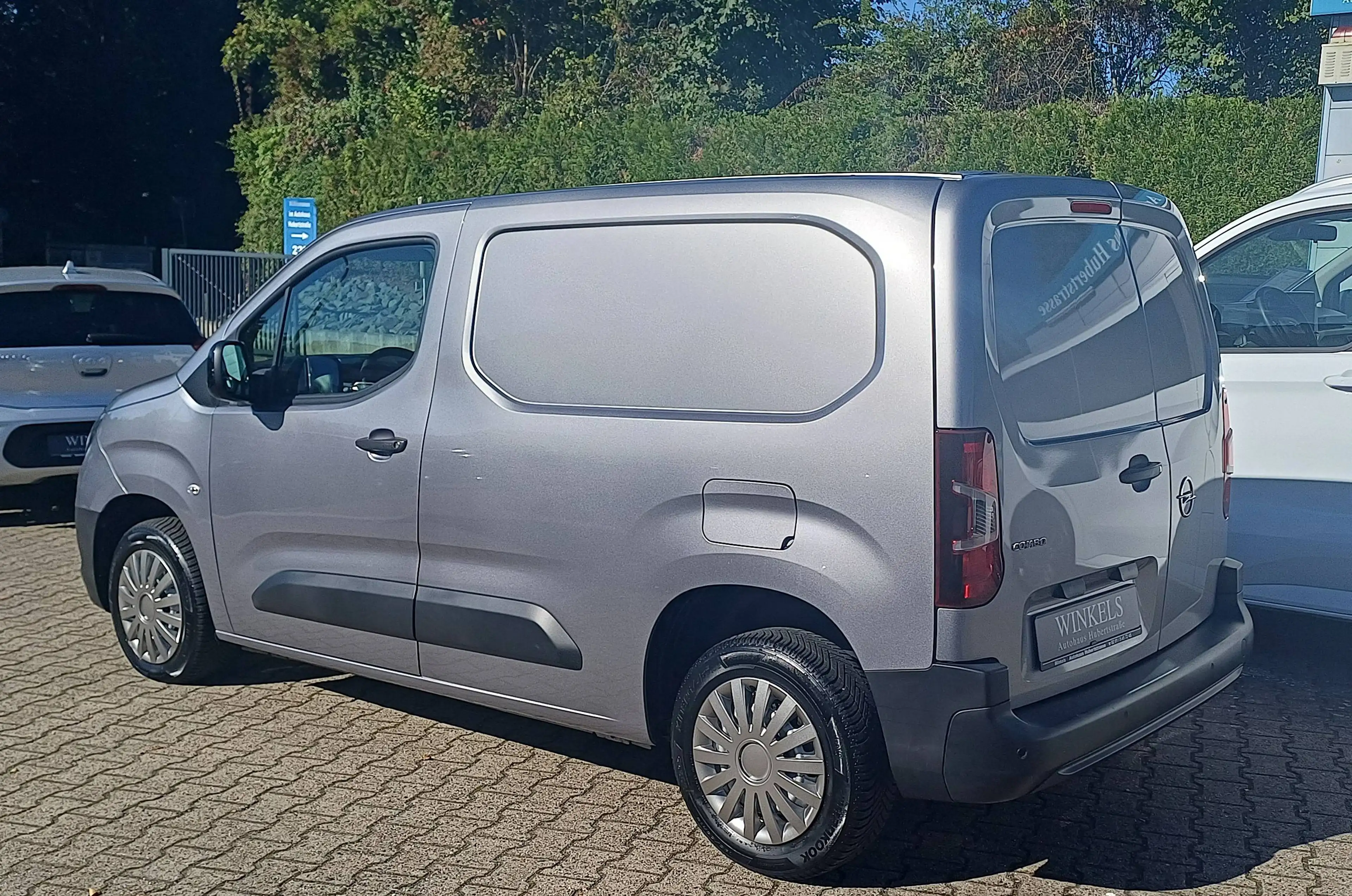 Opel Combo Combo Cargo-Klima-Navi-Sitz+Lenkradhzg-Grau Metallic-PDC — photo 3