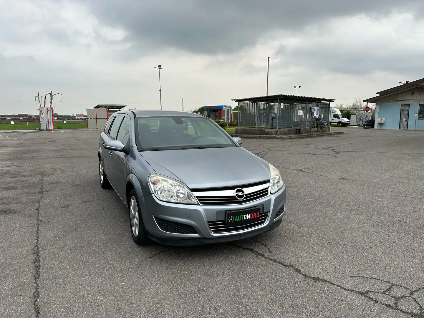 Opel Astra SW 1.7 cdti Cosmo 110cv EcoFlex Grigio - 1