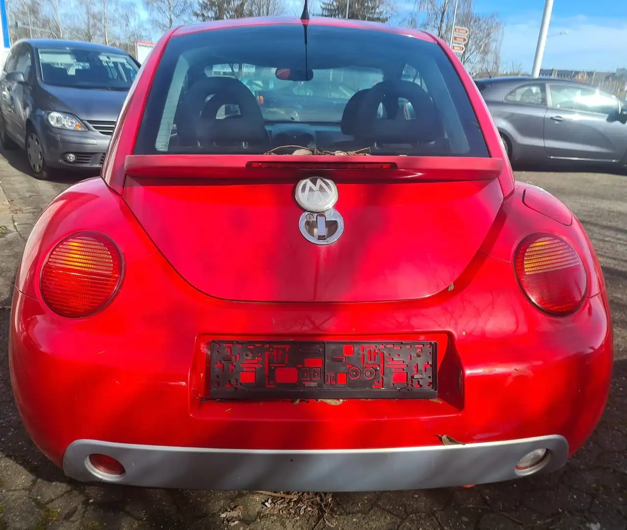 Volkswagen New Beetle 1.6 Rojo - 2
