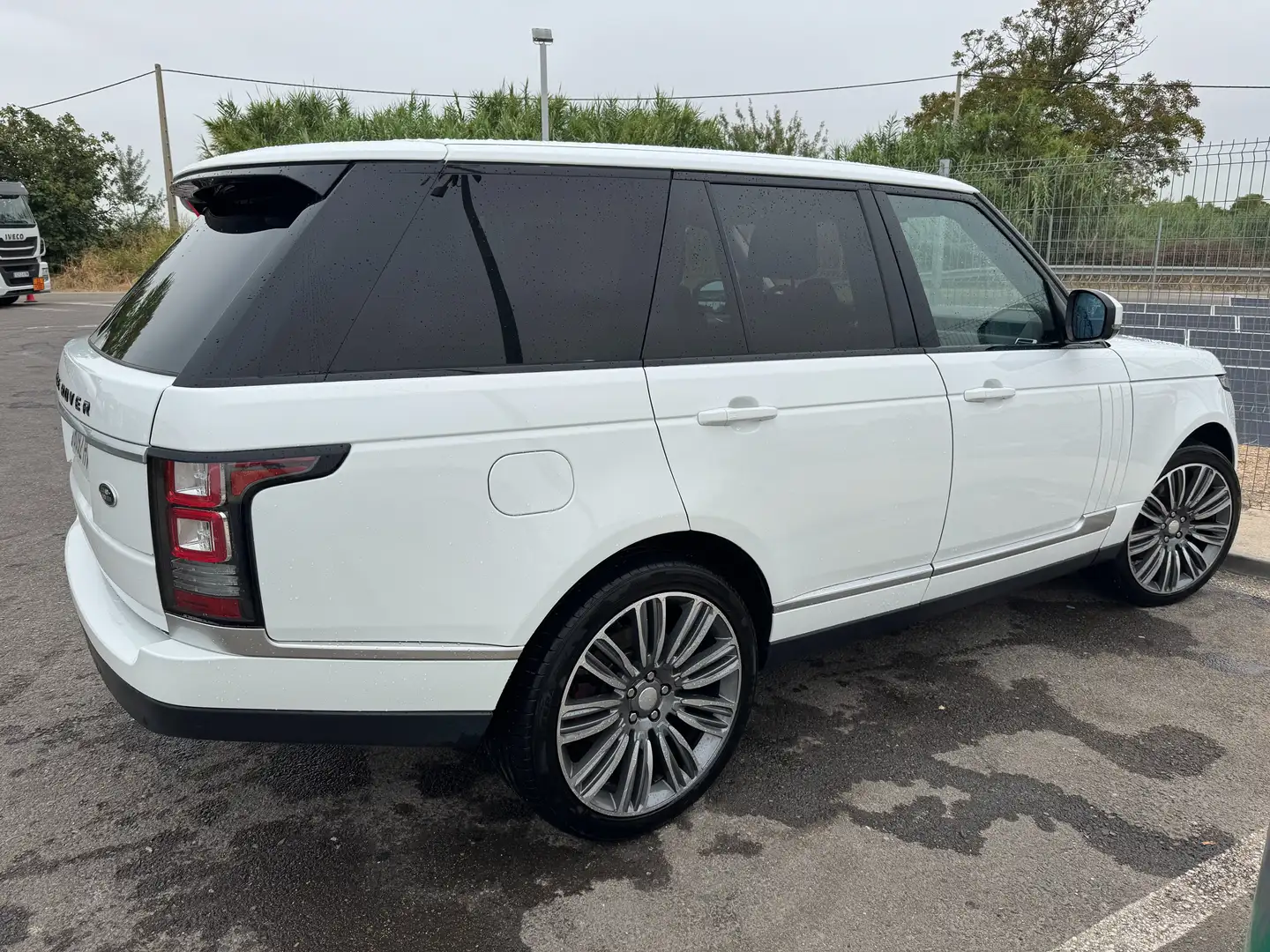 Land Rover Range Rover Range Rover 3.0 TDV6 Vogue Aut. Blanco - 2