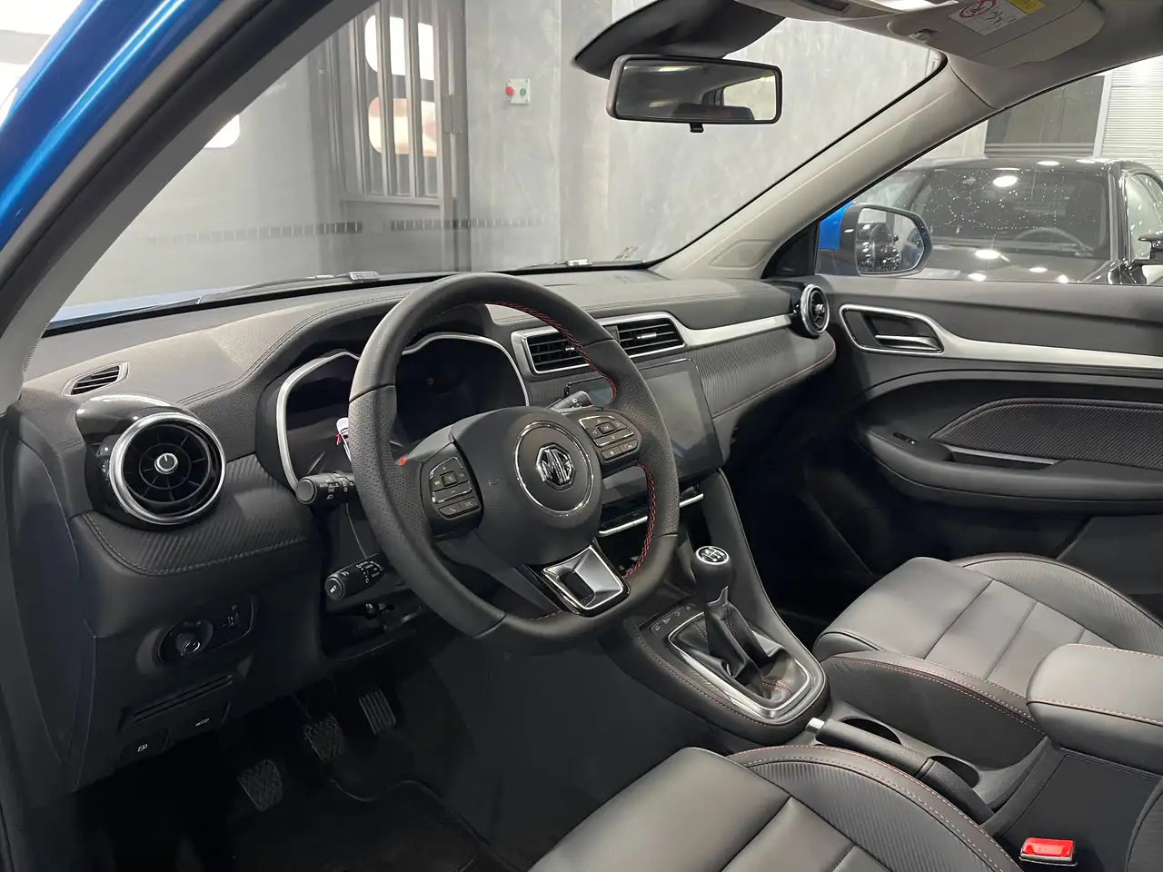 Auto Nuove Pronta Consegna Caserta MG ZS Benzina 1.0T-GDI Luxury - AMICA &  C. SRL
