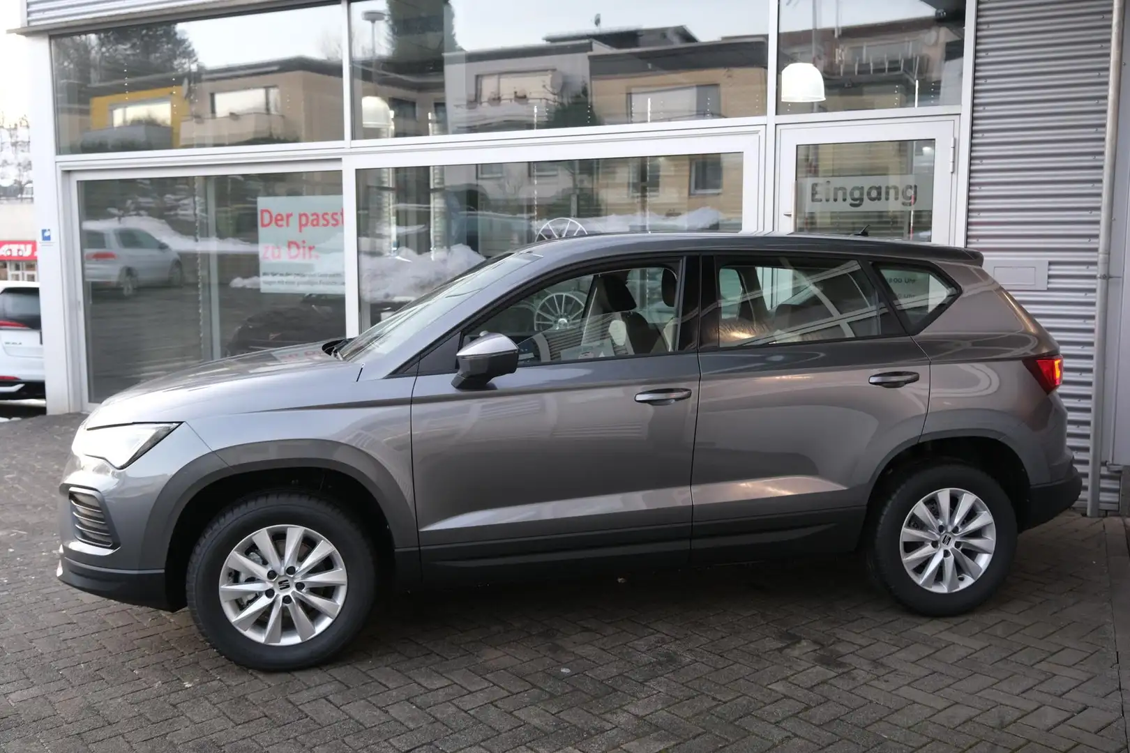 SEAT Ateca 1.0 TSI LED App-Navi PDC Sitzheizung Gris - 2