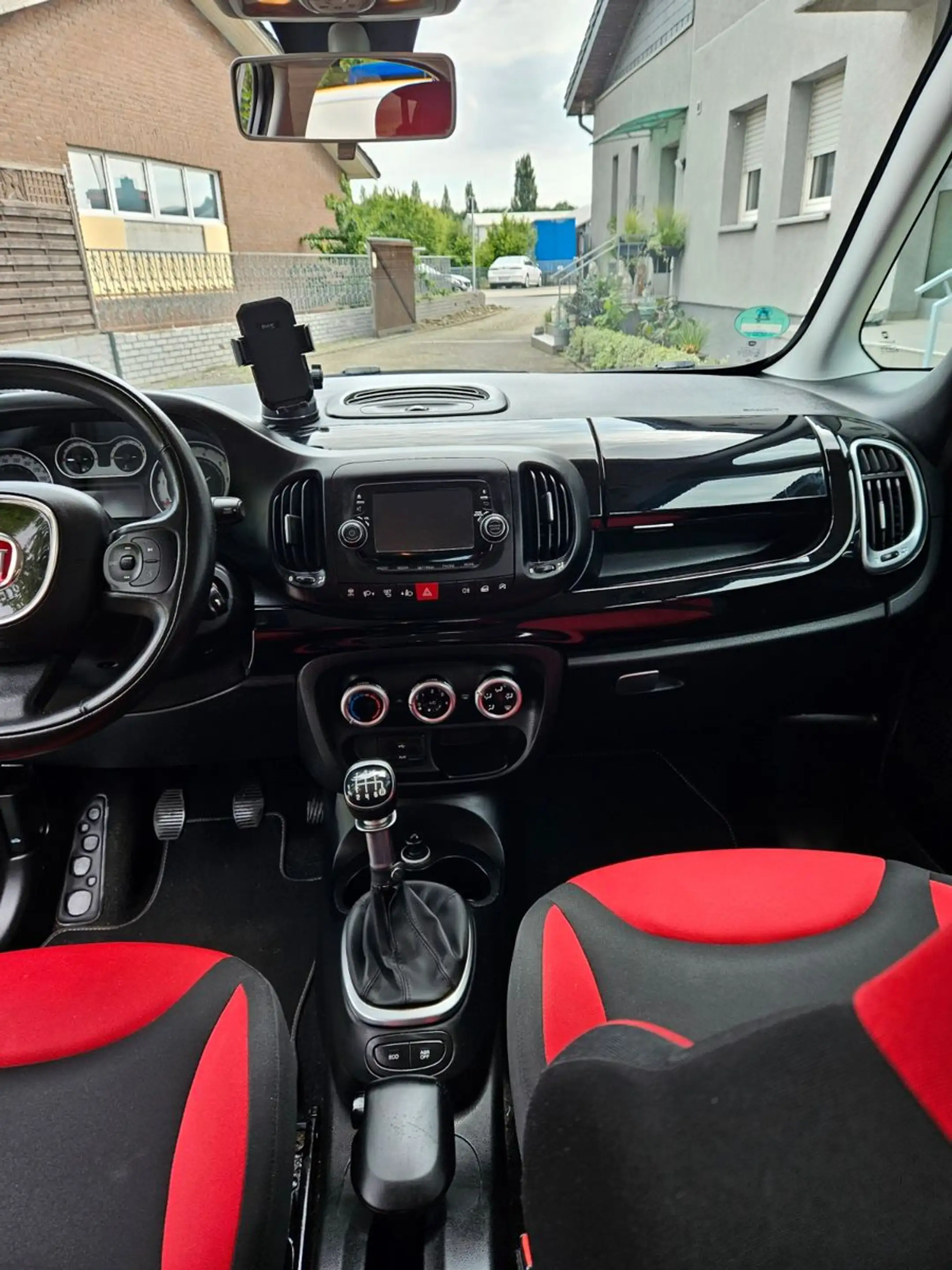 Fiat 500L Pop Star — photo 10