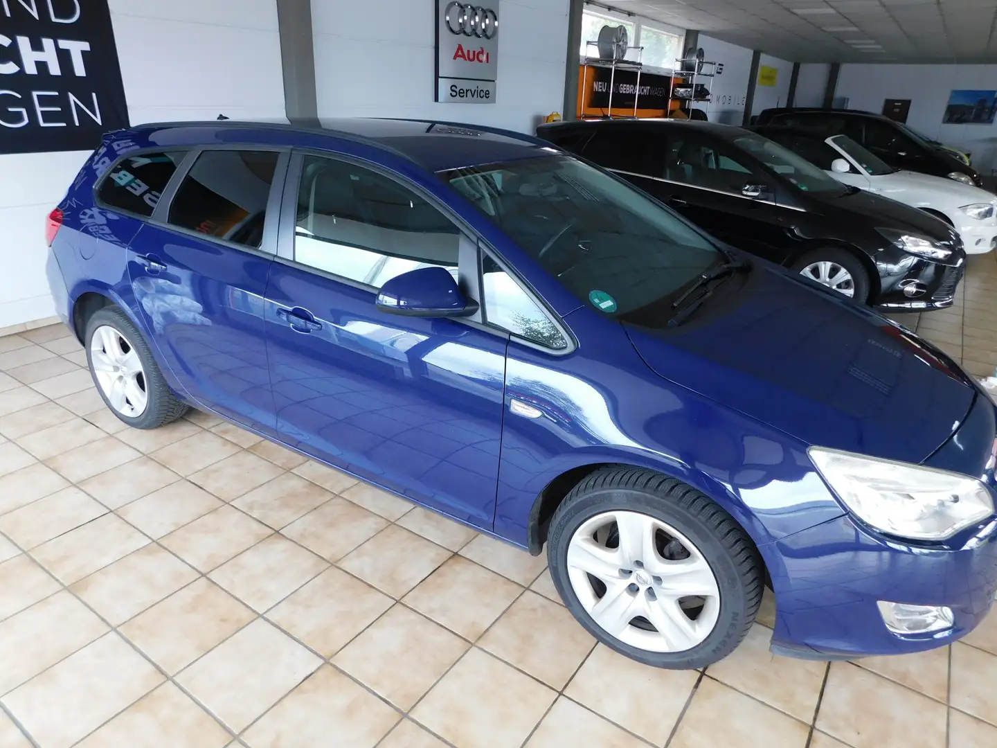 Opel Astra 1.4 Turbo Sports Tourer Design Edition/KLIMA/PDC Blau - 2