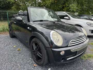 Mini Cabriolet 1.6i 16v One*