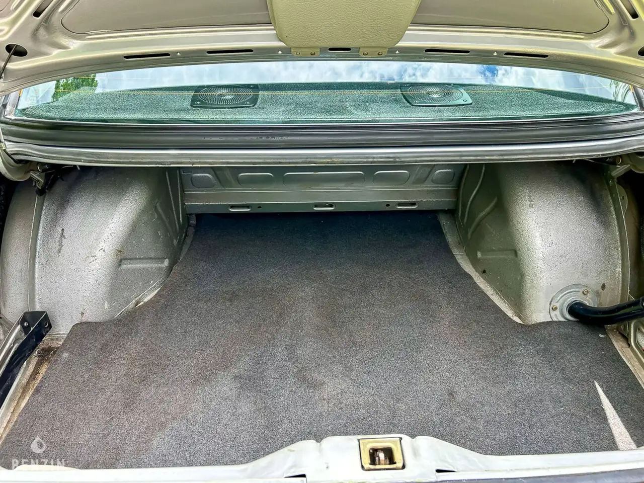 BMW 323i, foto 11