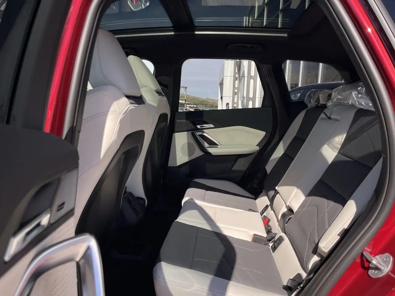 BMW X1 снимка BMW X1