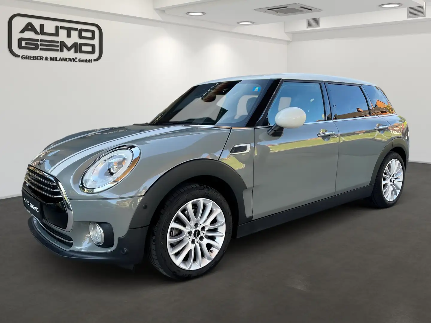 MINI Cooper D Clubman Grau - 1