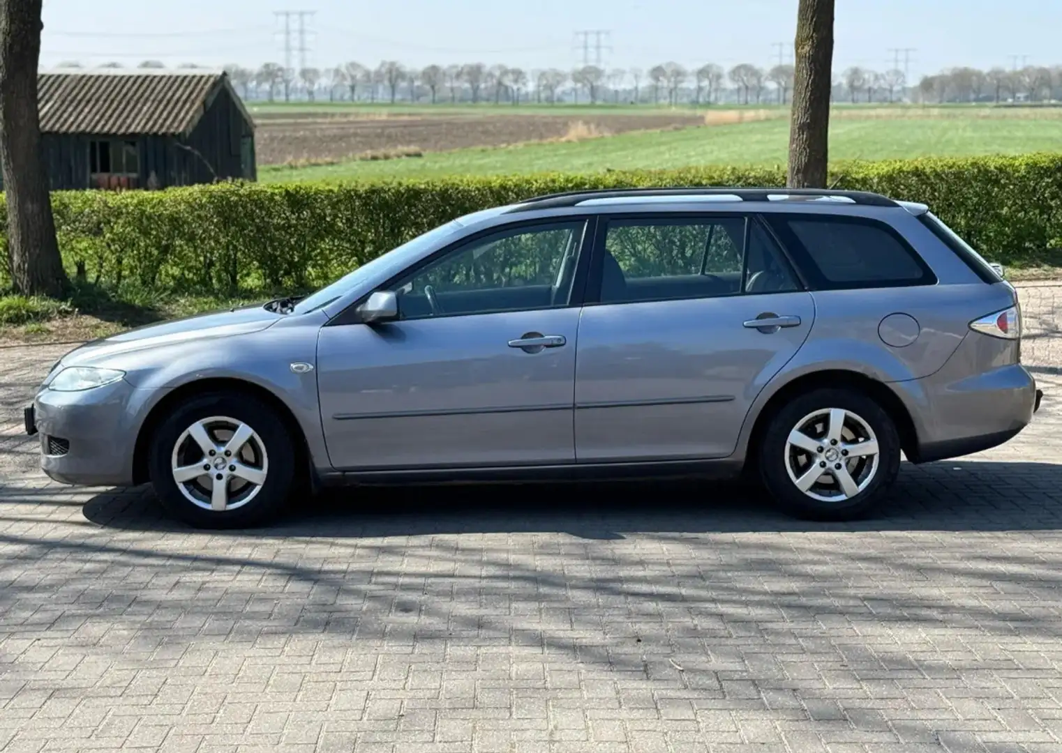 Mazda 6 Sportbreak 2.0i Touring - 2
