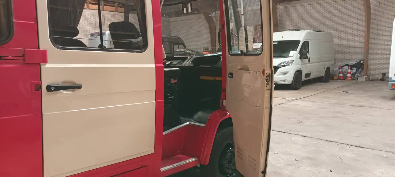 Mercedes-Benz 500 Mercedes L508DG camper bj. 1977. Voormalig PTT archiefauto, foto 9