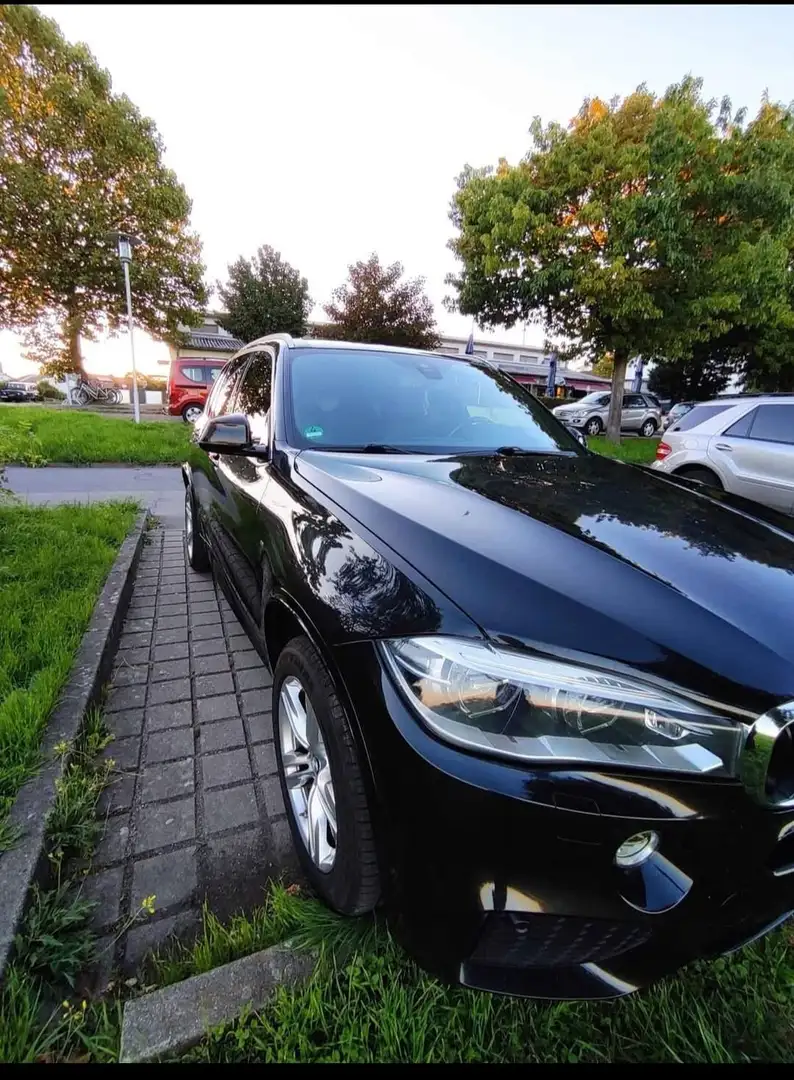 BMW X5 xDrive30d Sport-Aut. - 1