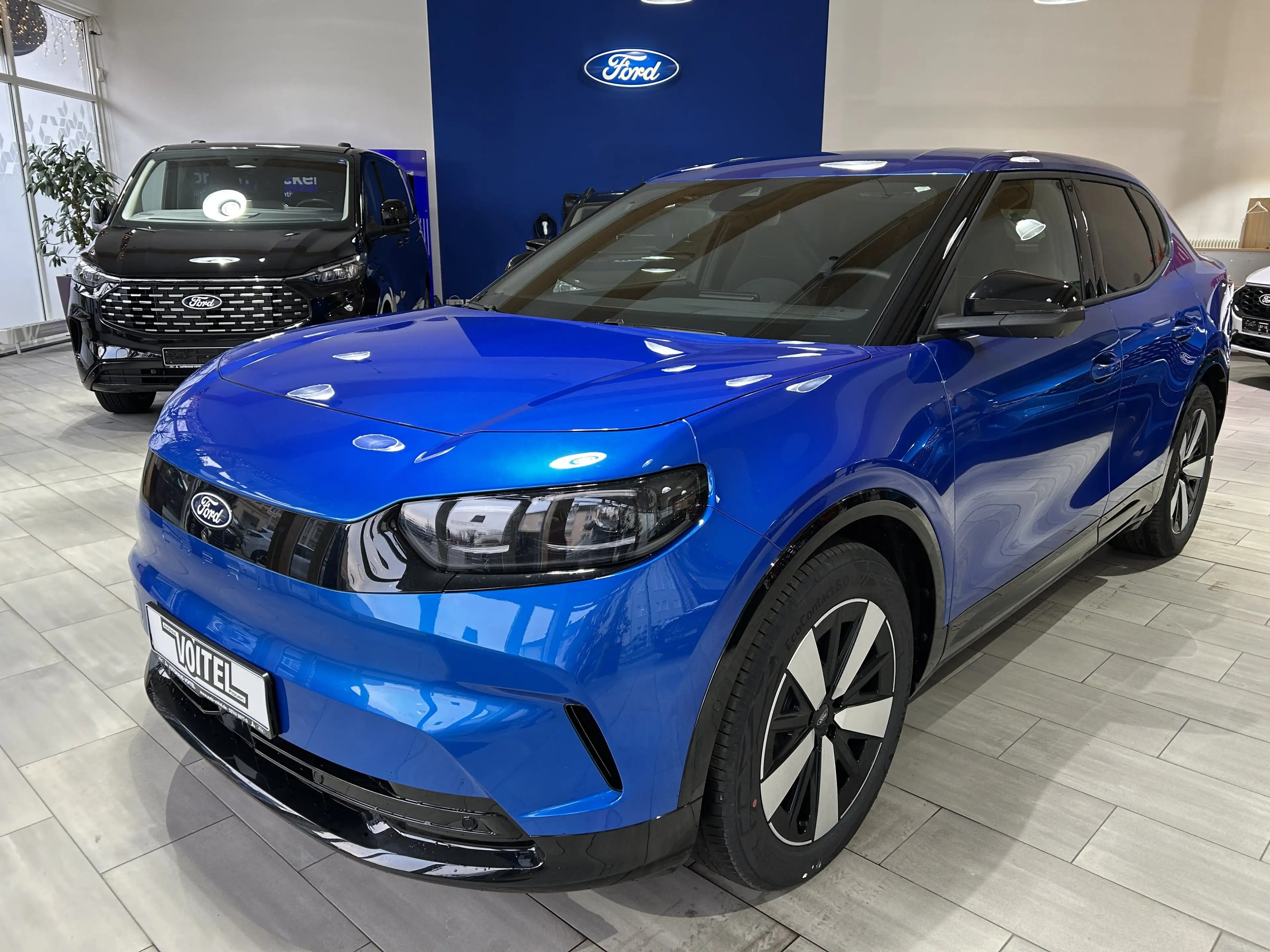Ford Capri Select 210 kW RWD elektr. AHK / Head-Up / 360 Grad