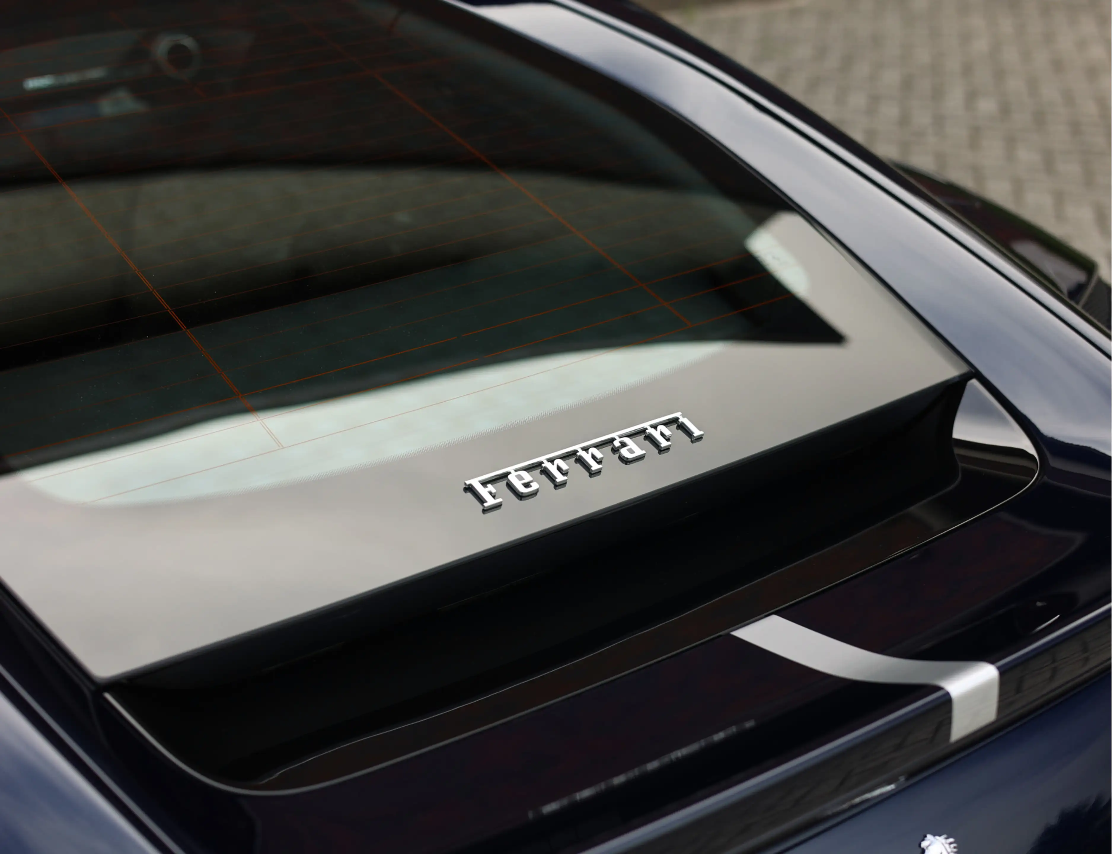 Ferrari 812 6.5 V12 Superfast HELE | Tailor Made - Blu Micaliz — photo 24