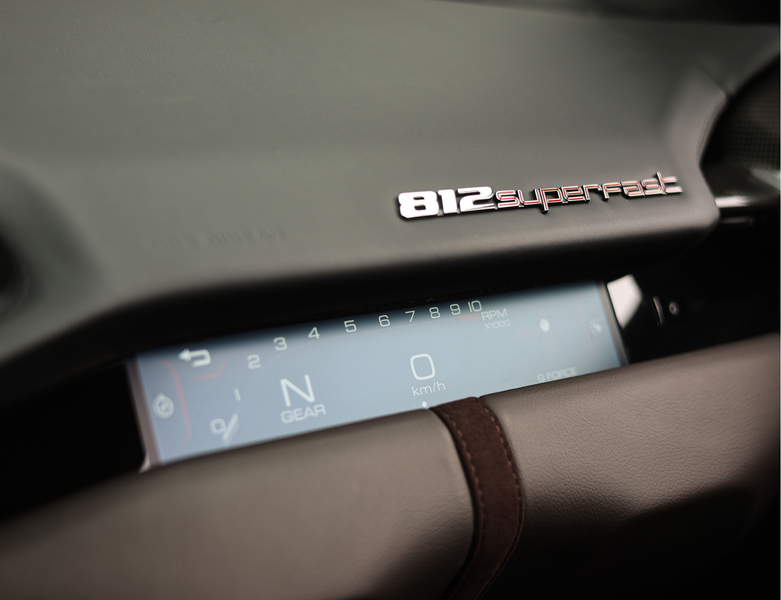 Ferrari 812 6.5 V12 Superfast HELE | Tailor Made - Blu Micaliz — photo 44