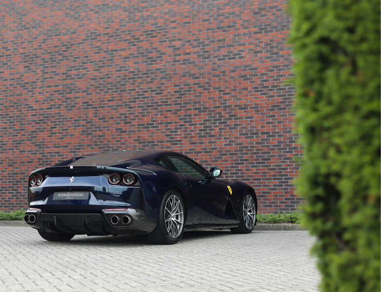 Ferrari 812 6.5 V12 Superfast HELE | Tailor Made - Blu Micaliz — photo 20