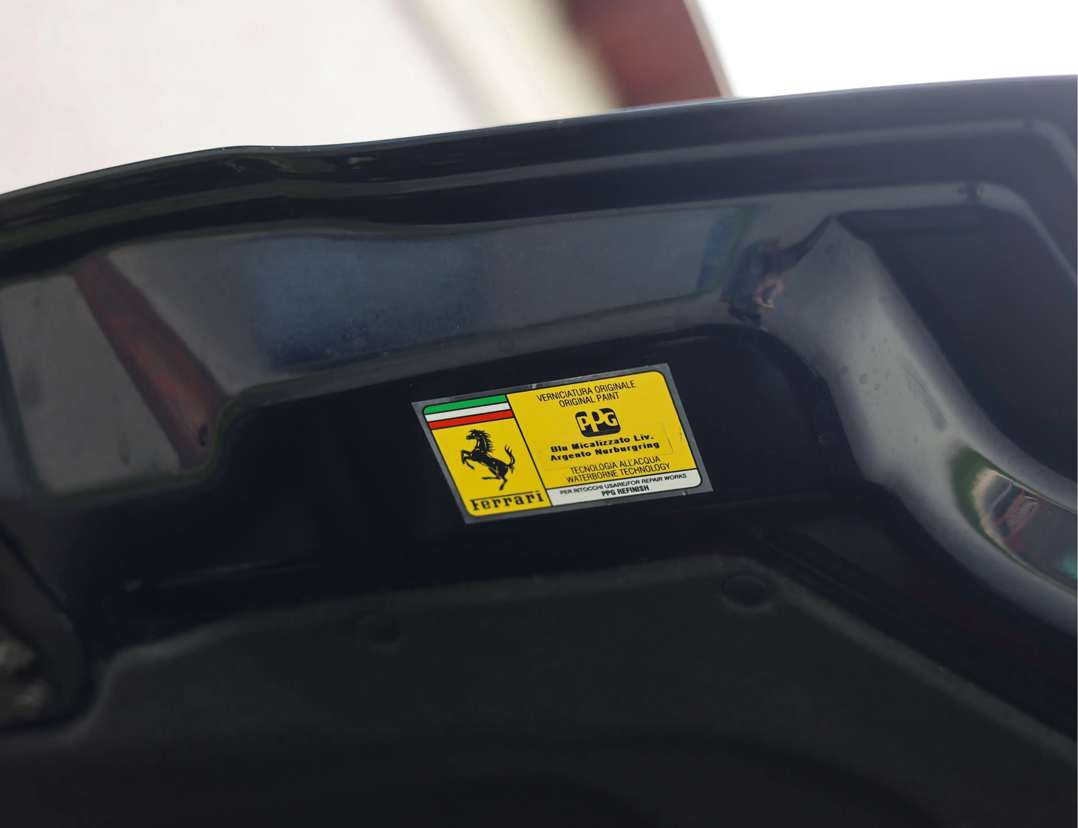 Ferrari 812 6.5 V12 Superfast HELE | Tailor Made - Blu Micaliz — photo 27