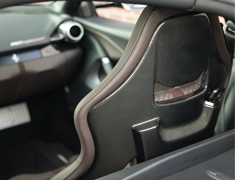 Ferrari 812 6.5 V12 Superfast HELE | Tailor Made - Blu Micaliz — photo 5