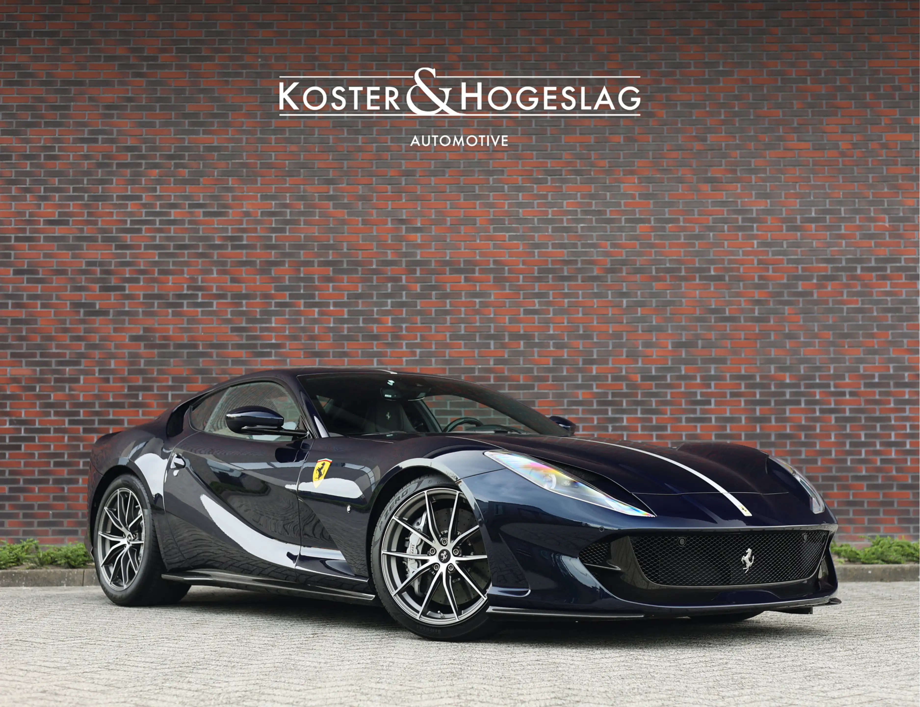 Ferrari 812 6.5 V12 Superfast HELE | Tailor Made - Blu Micaliz