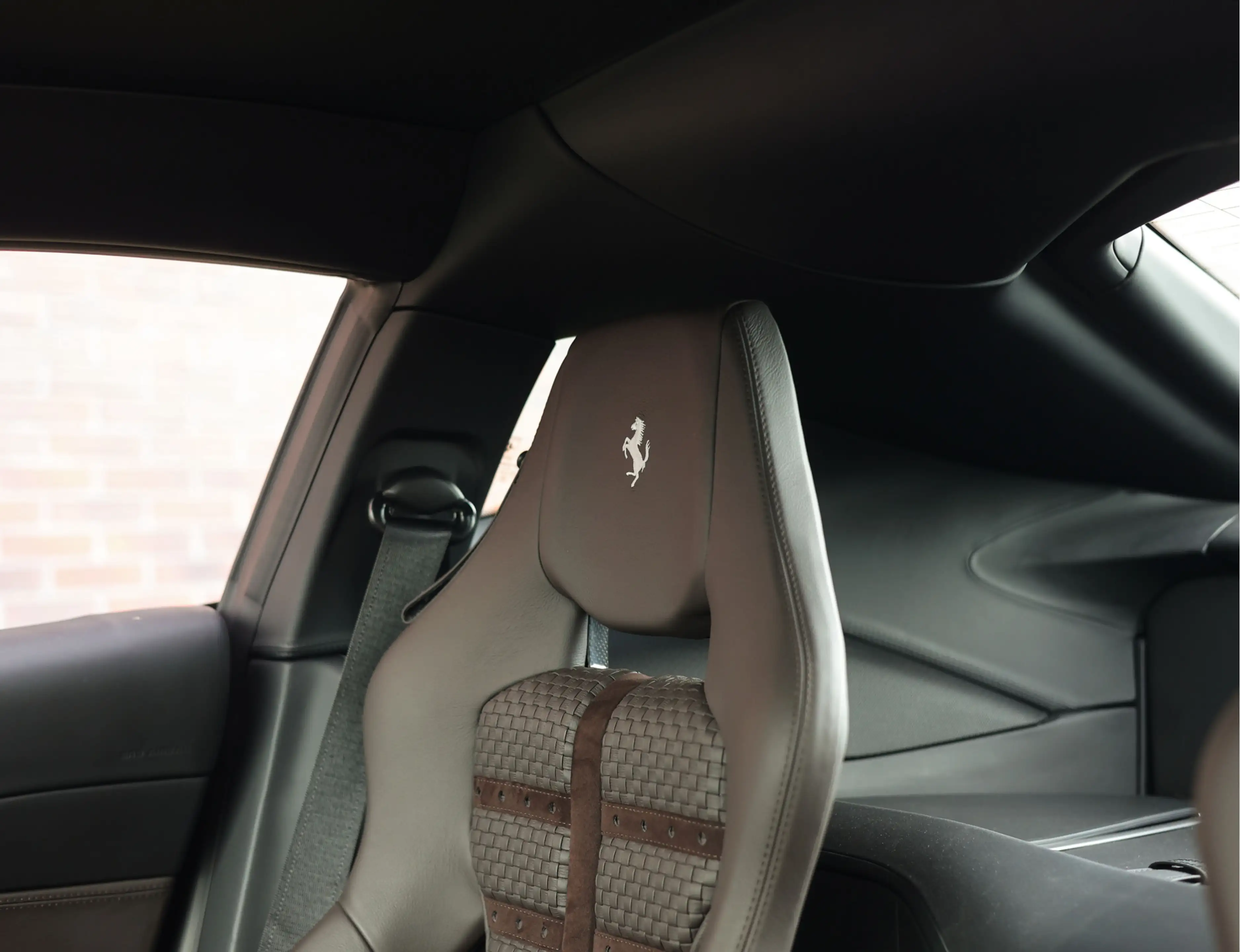 Ferrari 812 6.5 V12 Superfast HELE | Tailor Made - Blu Micaliz — photo 3
