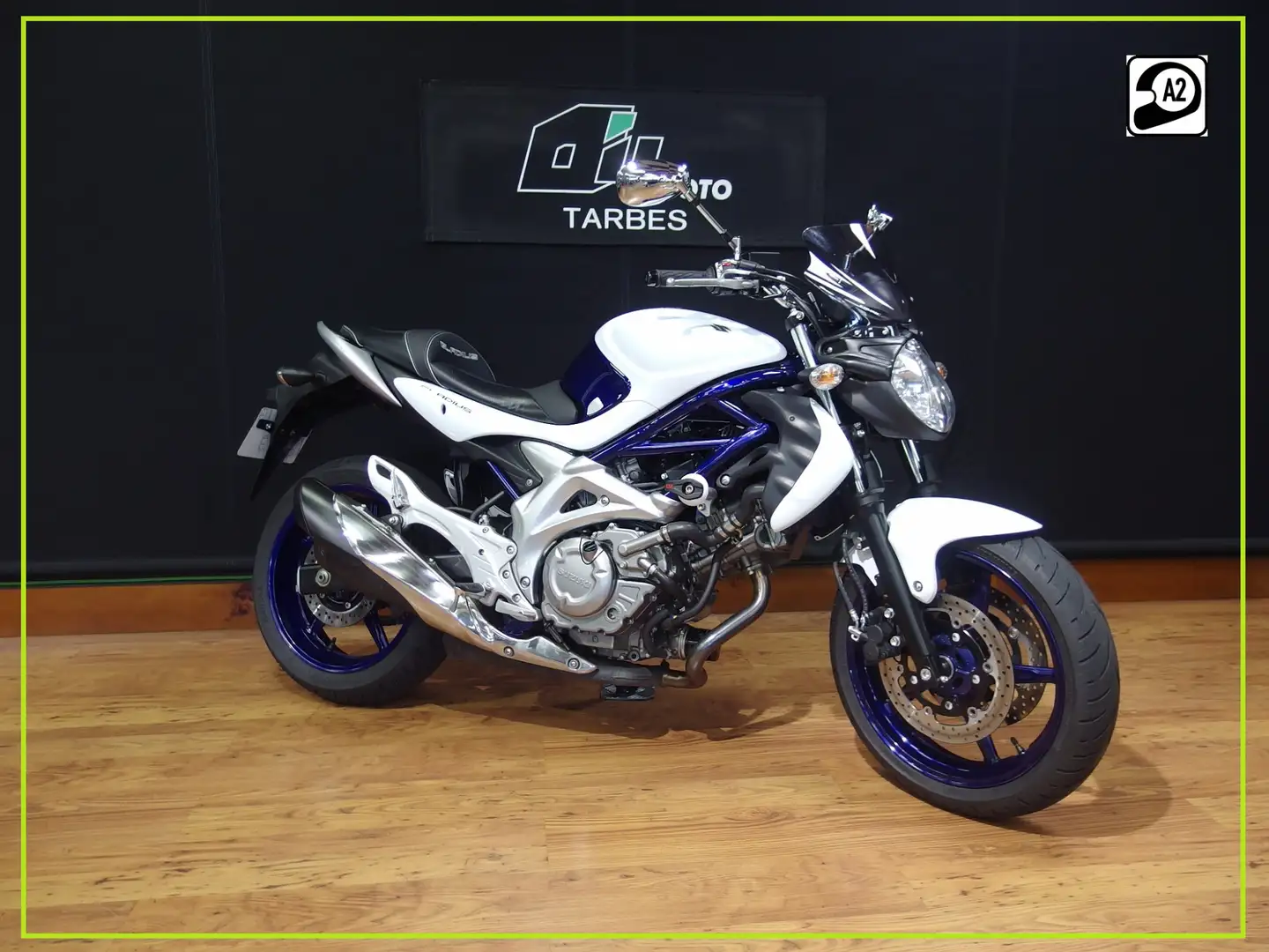 Suzuki Gladius 650 Bleu - 1