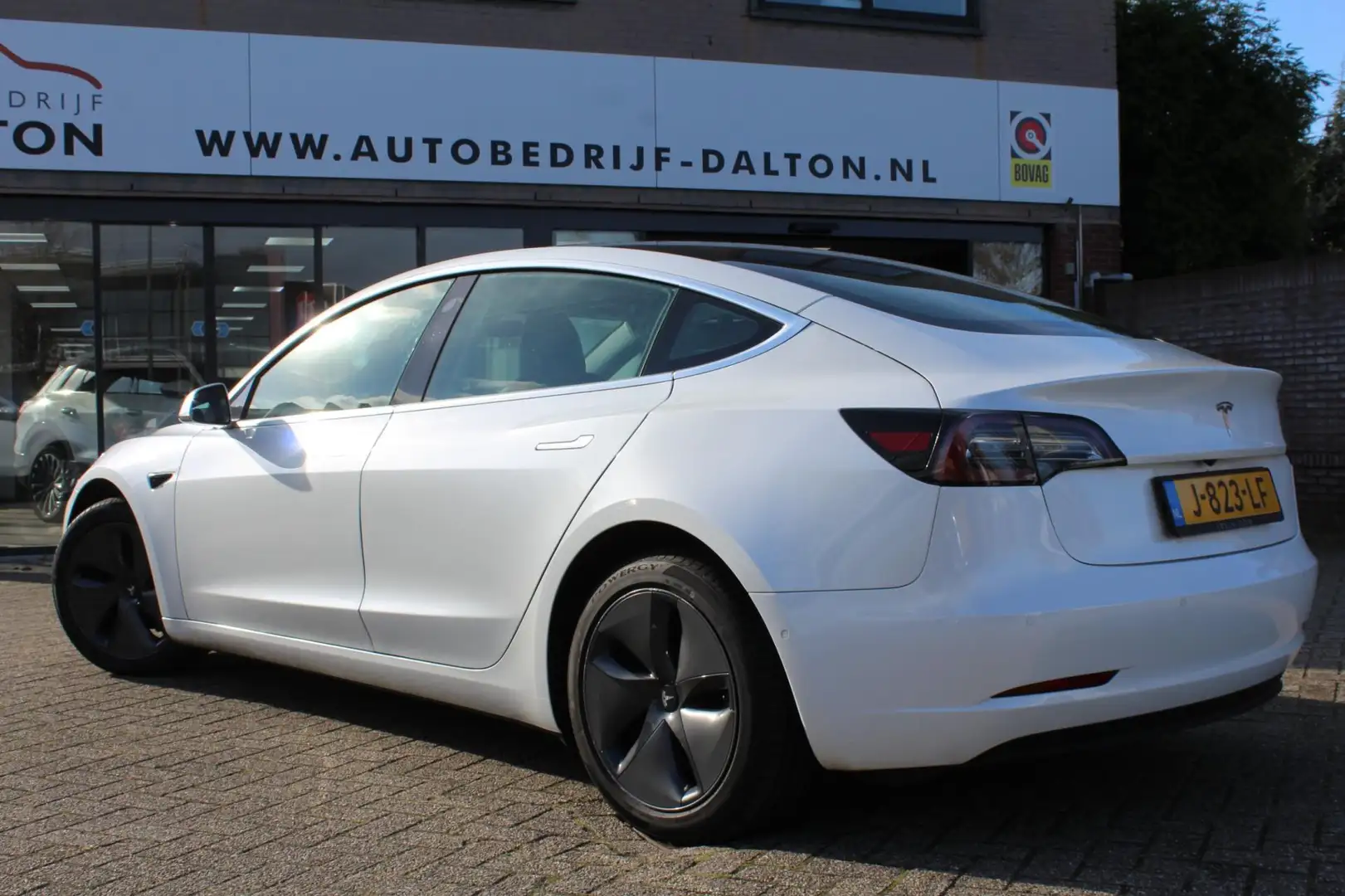 Tesla Model 3 RWD Plus 60 kWh TREKHAAK / 1e EIG. / LAGE KM!! / L Wit - 2