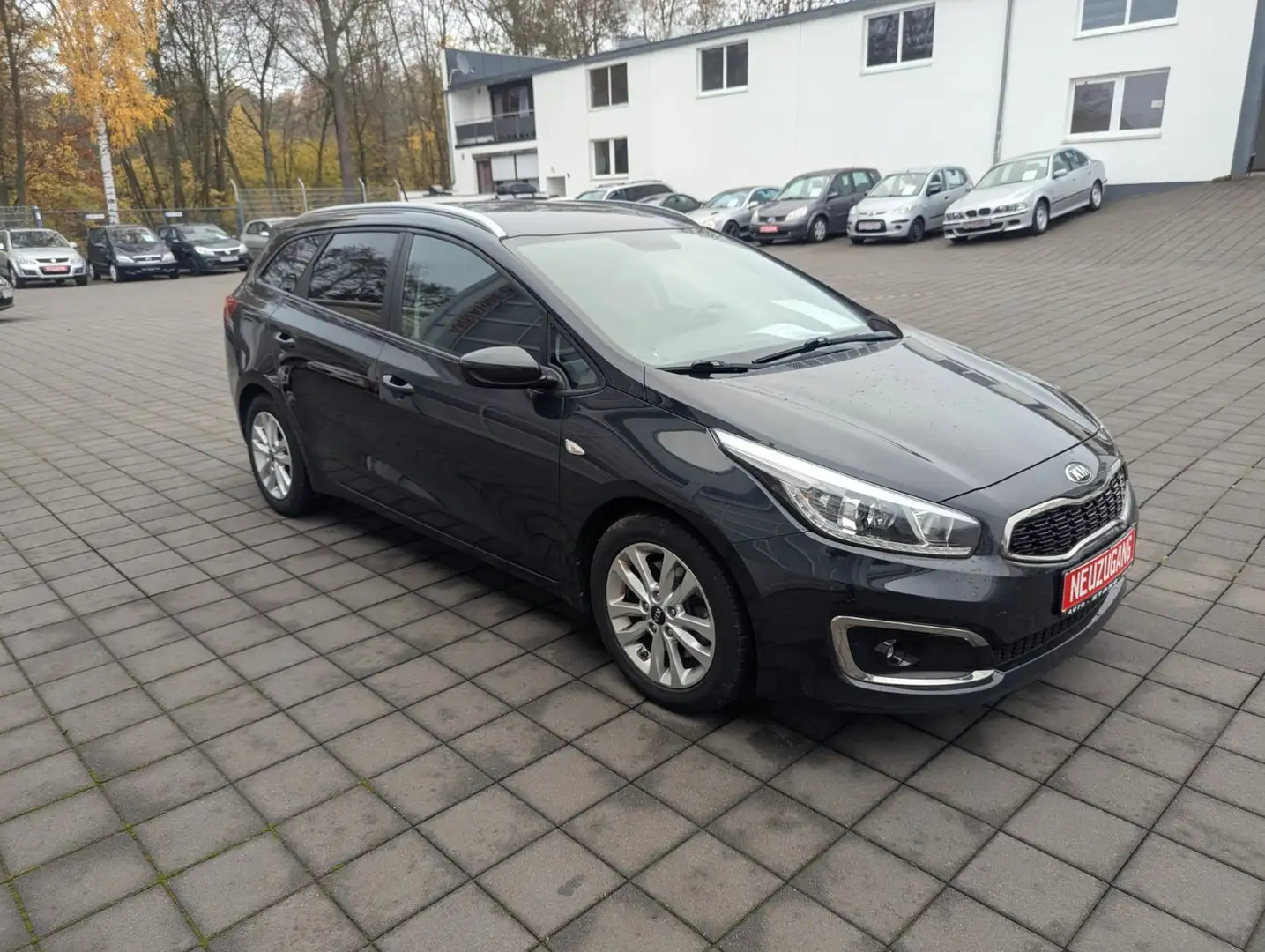 Kia Ceed SW / cee'd SW 1.6 GDI Schwarz - 2