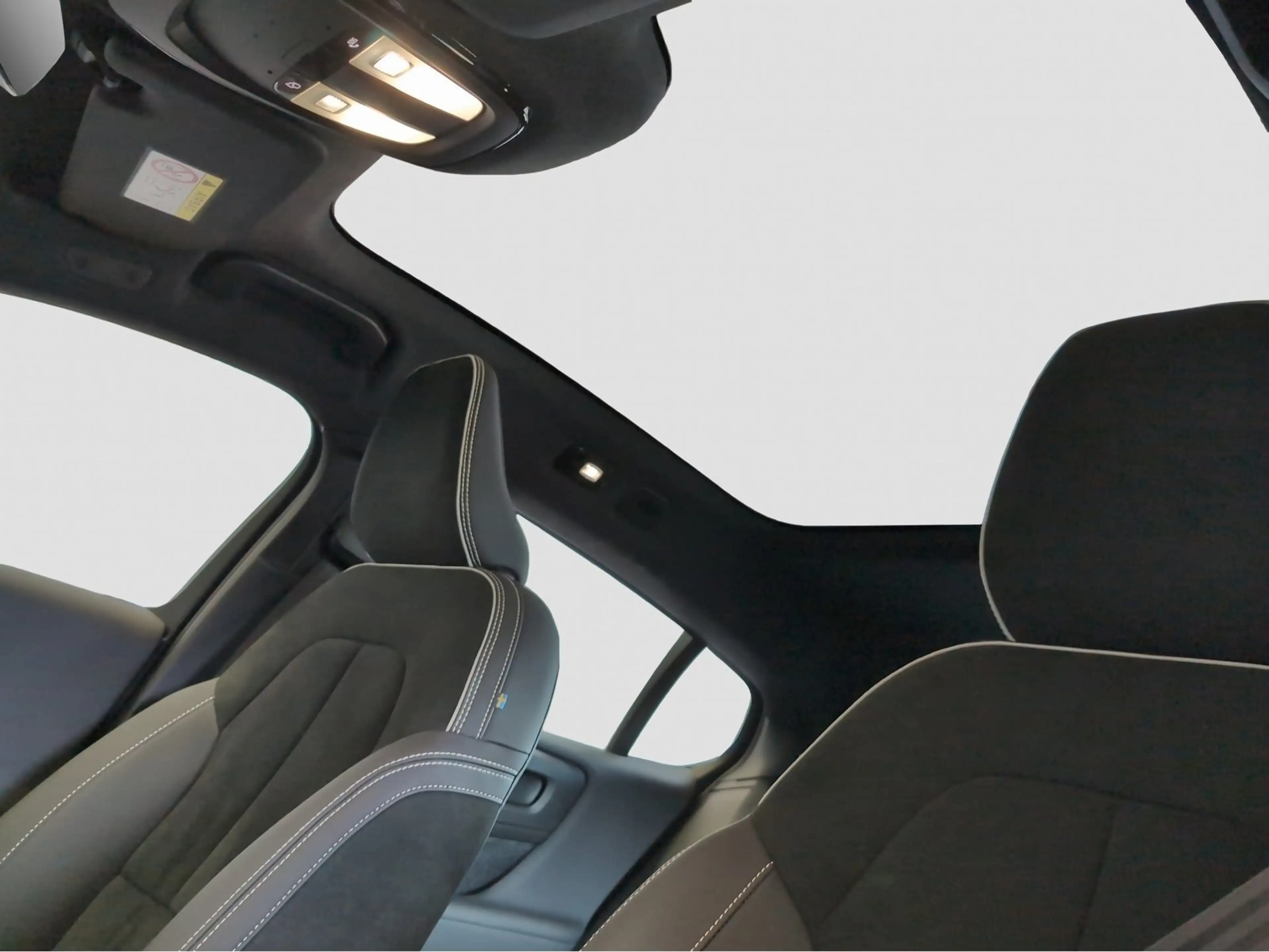 Volvo C40 +GT+Elektrisch+SingleMotor+Lenkradhg+PilotASS — photo 9