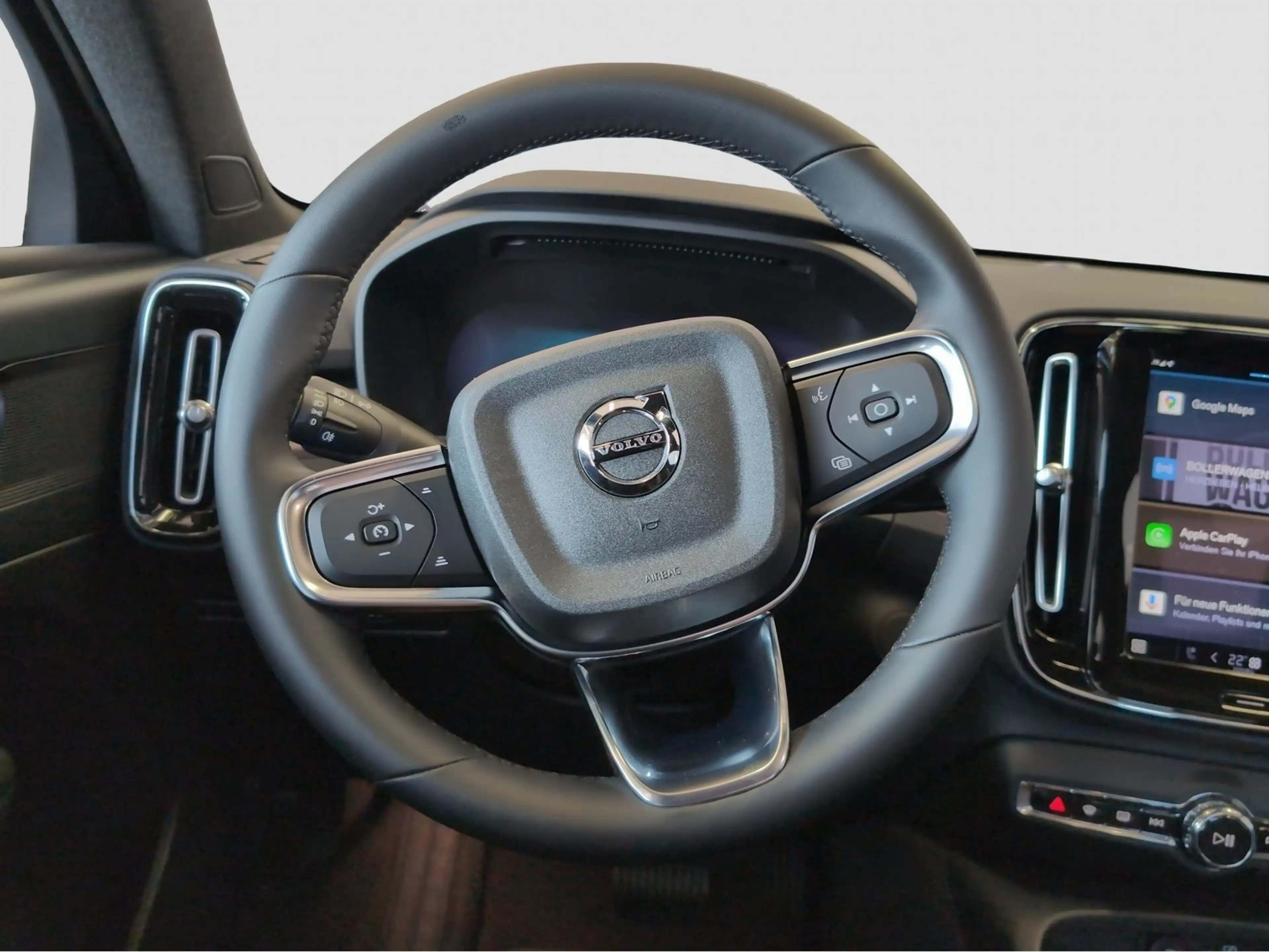 Volvo C40 +GT+Elektrisch+SingleMotor+Lenkradhg+PilotASS — photo 4