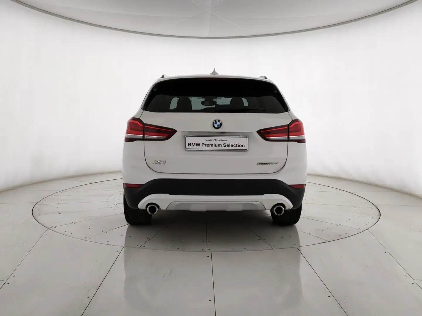 BMW X1 X1 sdrive18d xLine Plus auto Bianco - 2