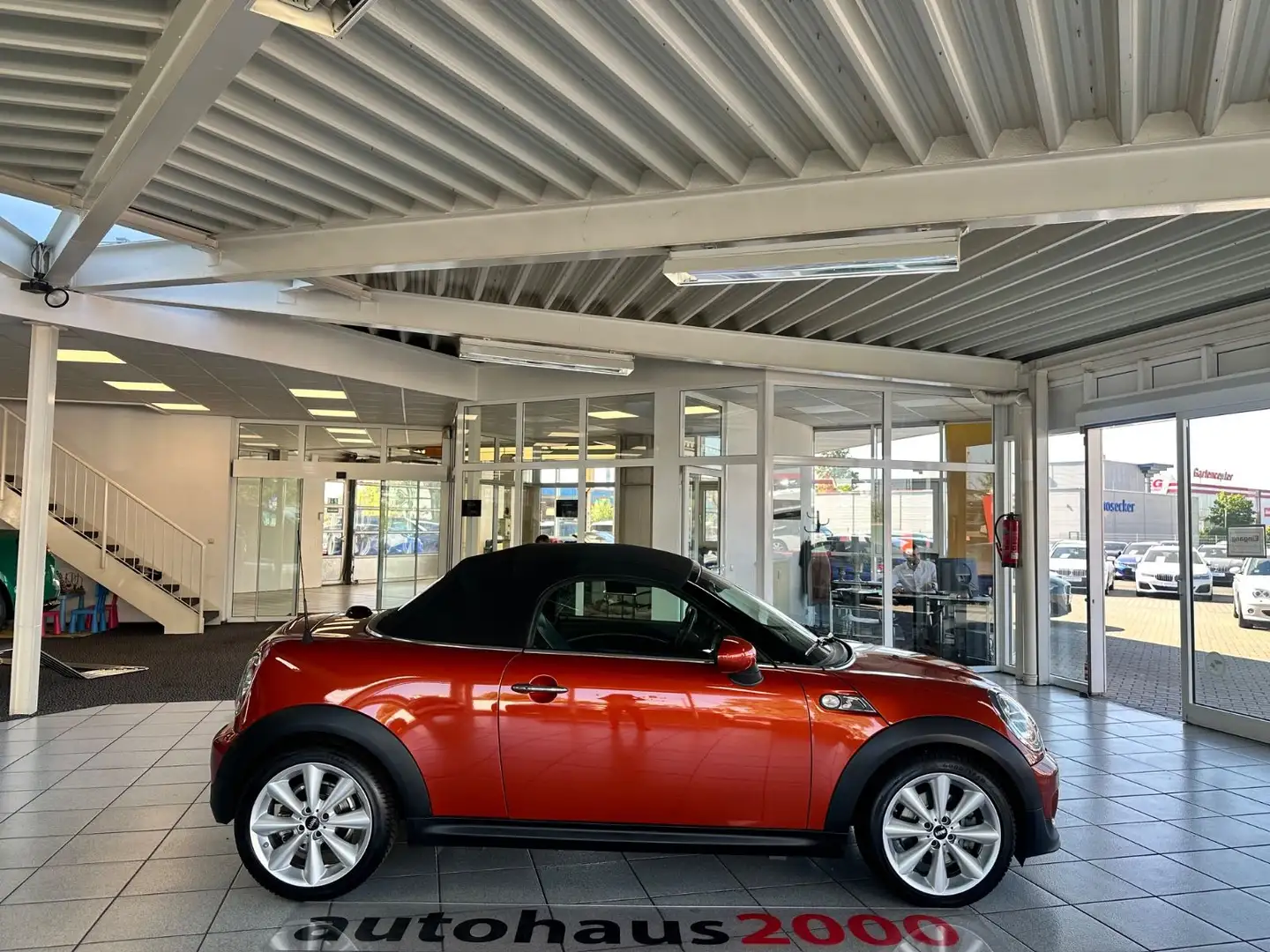 MINI Cooper S Roadster XENON/NAVI/SHZ/H&K/PDC Portocaliu - 2